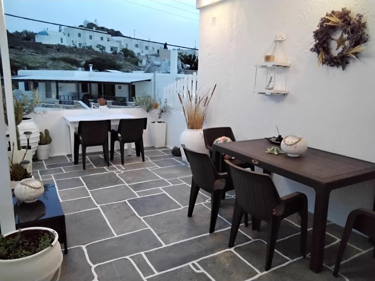 Nikolas Ios Village Екстериор снимка